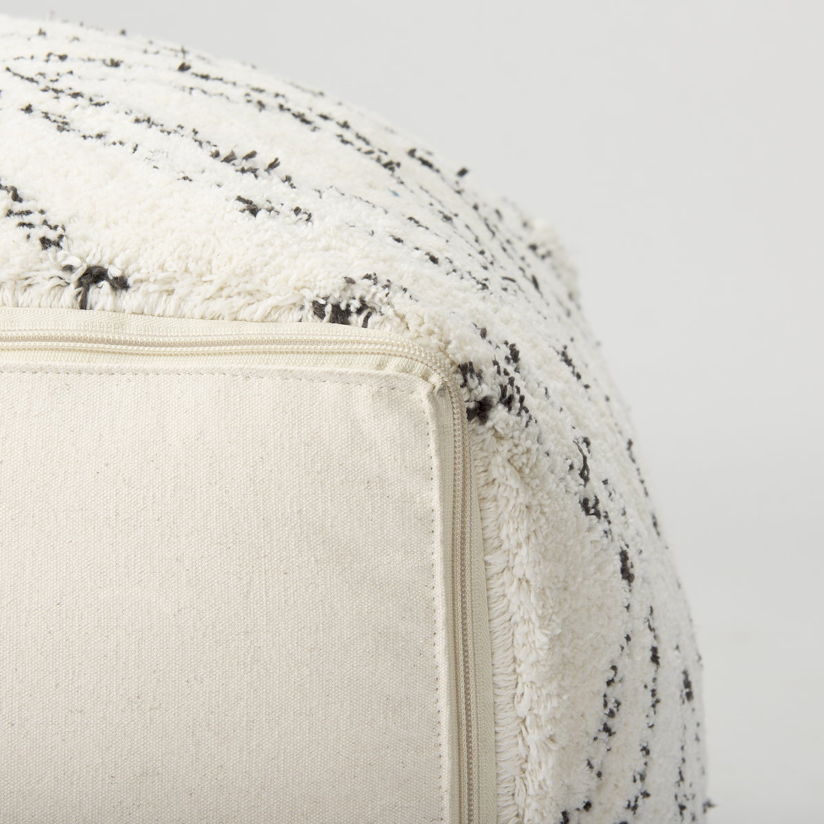 Tapir Beige Cotton Argyle Pattern Square Pouf, Ottoman by Mercana, 17.72" length x 17.72" width x 17.72" height View 12