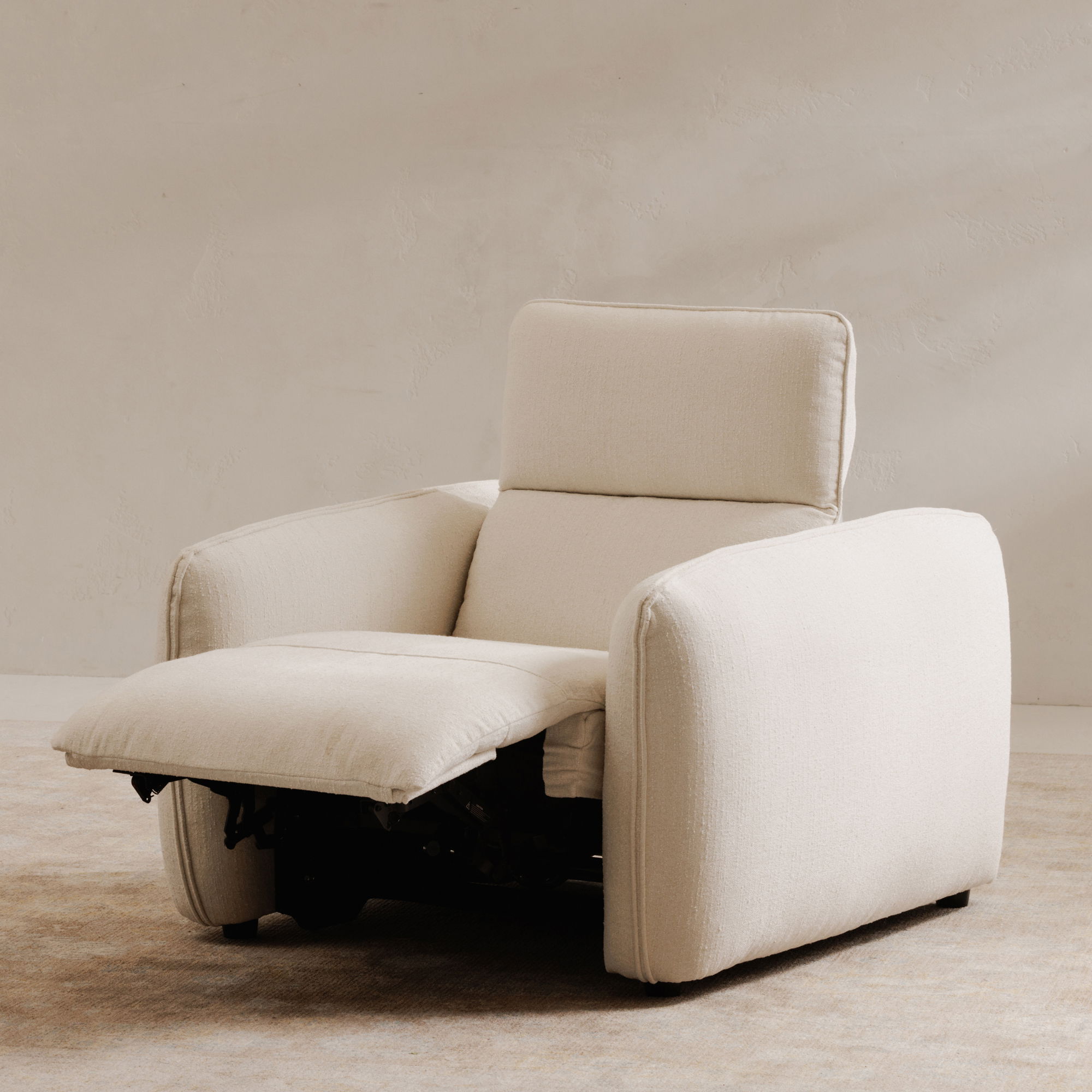 Eli Power Recliner Chair Warm White, Accent Chair by Moe's Home, 41.5" width x 30" height x 43" depth View 9