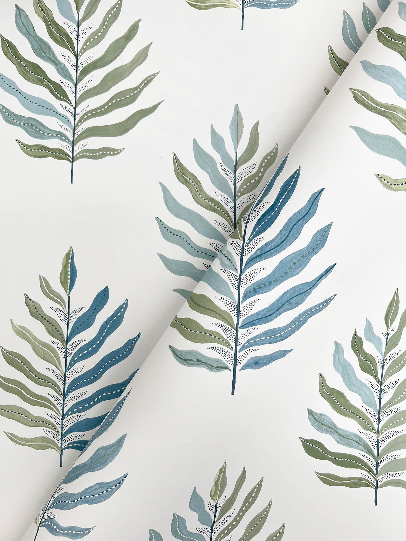 Miramar Lush Wallpaper large image 