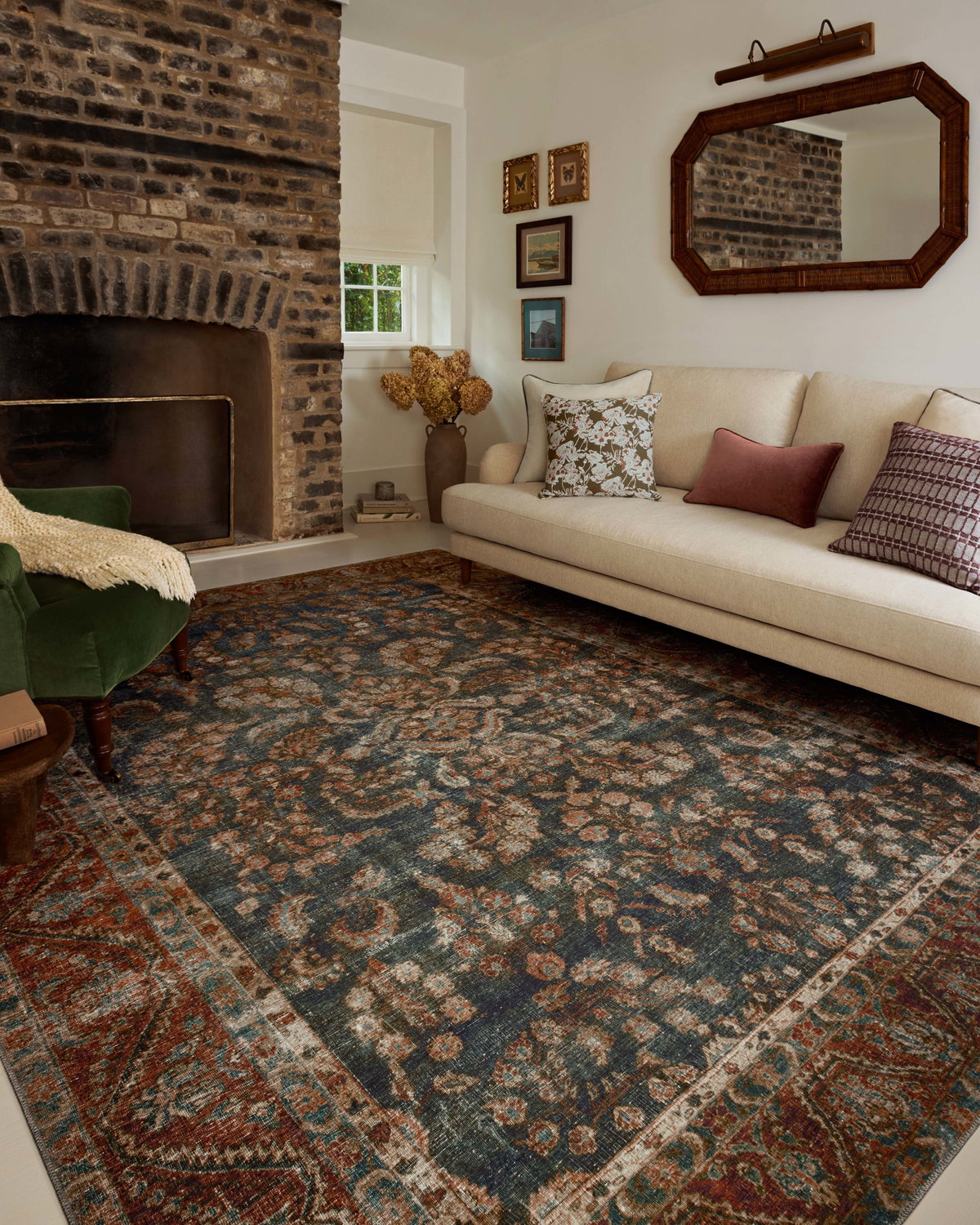 Chris Loves Julia x Loloi Jules Rug, 2' length x 5' width View 2