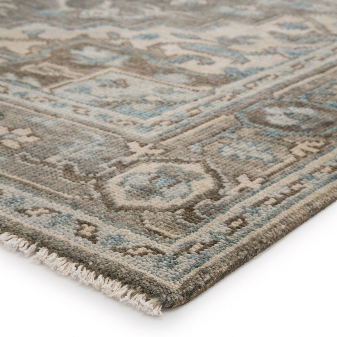 Winter Hand-Knotted Medallion Gray/ Blue Area Rug (7'9'X9'9') large image 