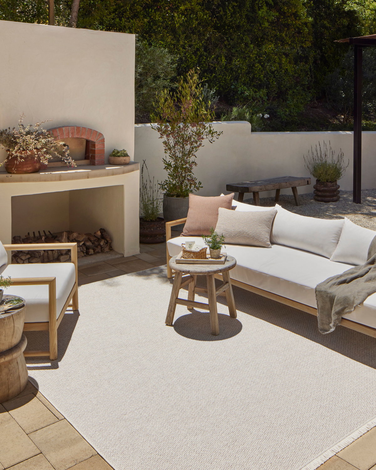 Amber Lewis x Loloi Malibu Rug, 3'9" length x 5'9" width View 3