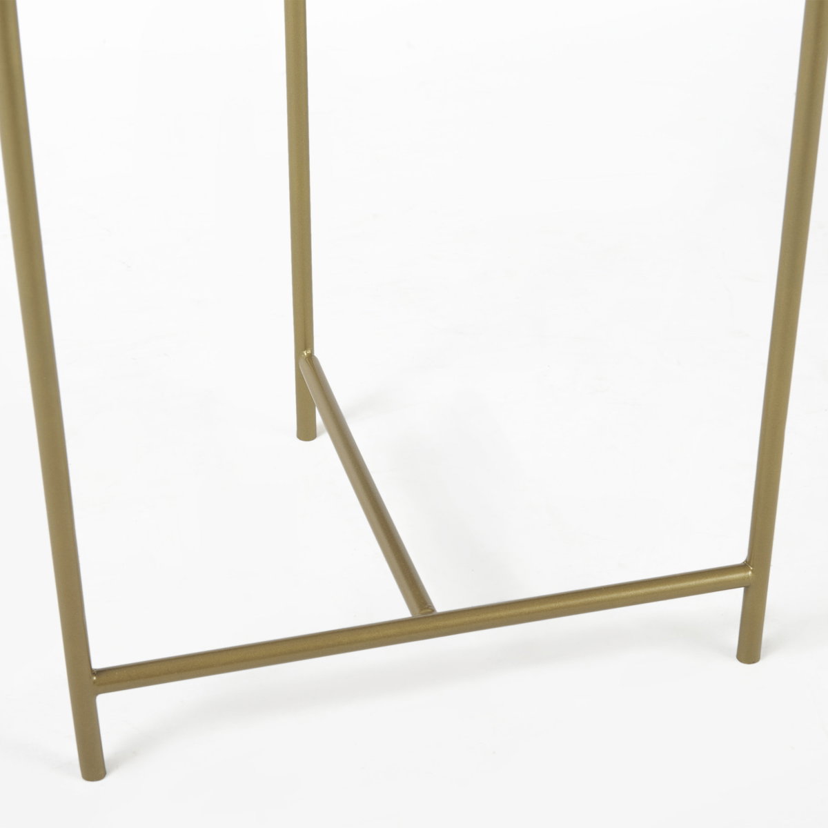 Stella 17L x 17W White Round Marble Top with Gold Base Accent Table, Side & End Table by Mercana, 16.5" length x 16.5" width x 23" height View 12
