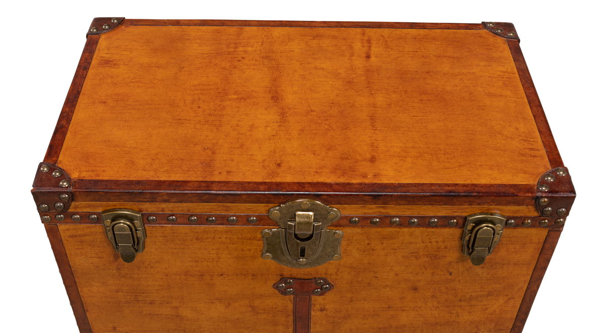 Abilene Leather Box W/Stand, by Sarreid, 1'1" length x 1'11" width x 1'8" height View 12