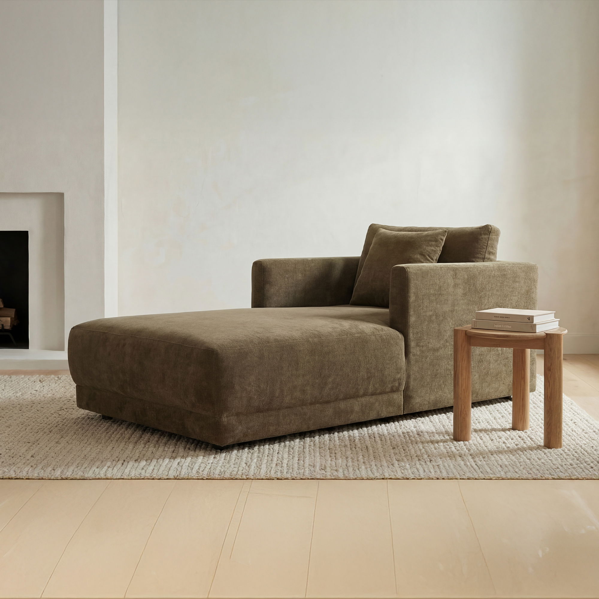 Bryn Chaise Heritage Cedar Green, Chaise Lounges & Daybed by Moe's Home, 39.5" width x 31.5" height x 77" depth View 7