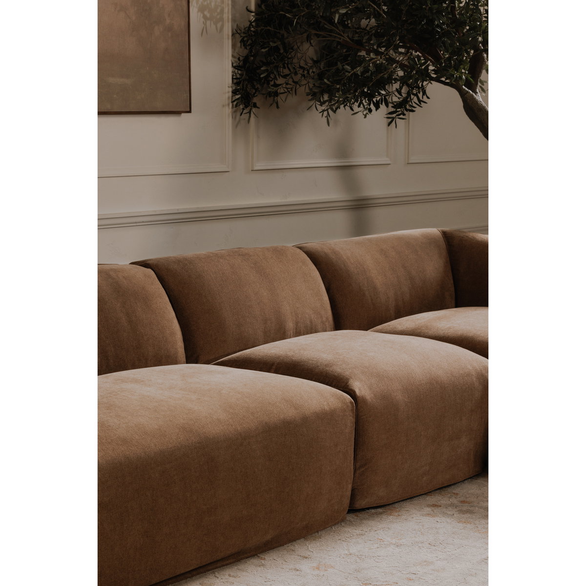 Isla Left Arm Facing Chair Mocha, Sectional Sofa by Moe's Home, 59.8" width x 29.9" height x 41.7" depth View 8