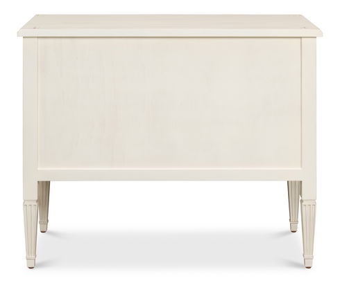Antoinette Chest