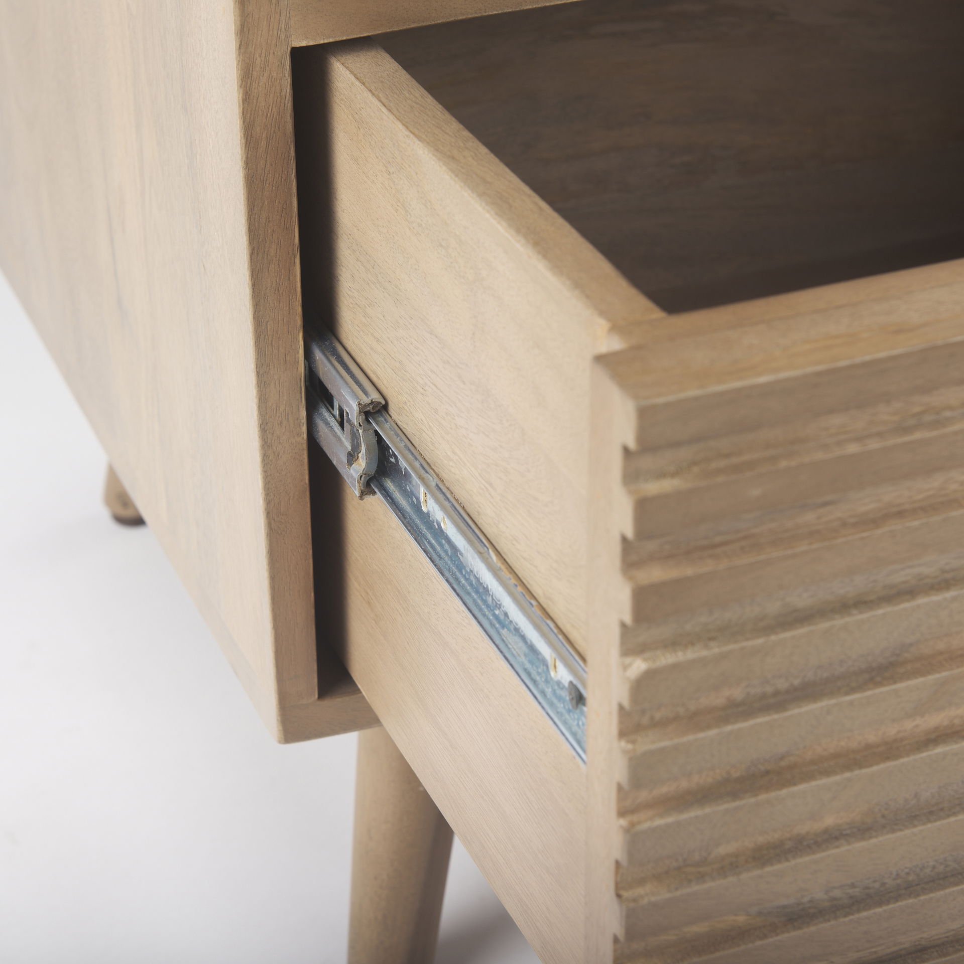 Sable  19.0L x 19.0W x 21.5H Light Brown Wood Side Table, Side & End Table by Mercana, 19" length x 19" width x 21" height View 10