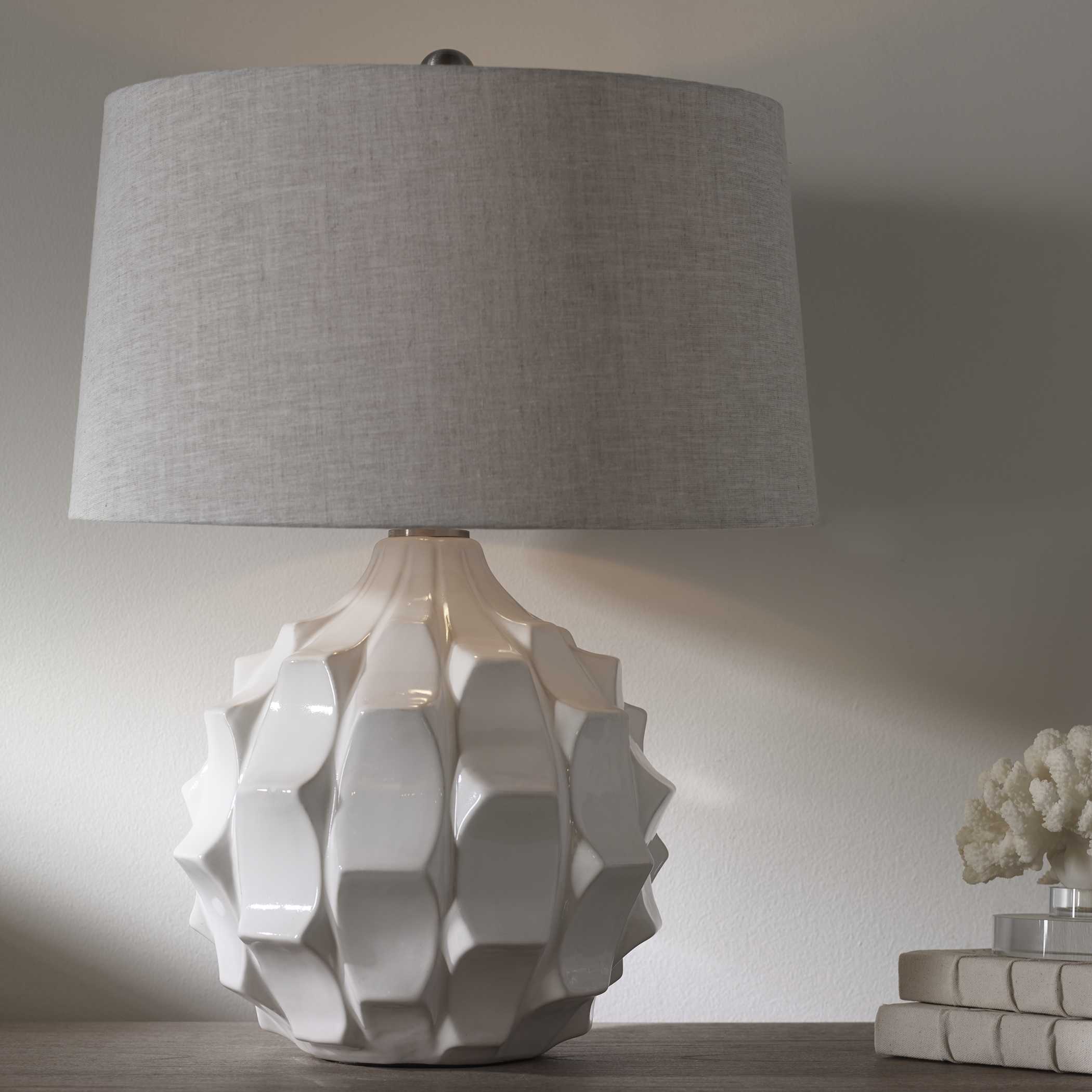 Guerina Scalloped White Lamp large image 