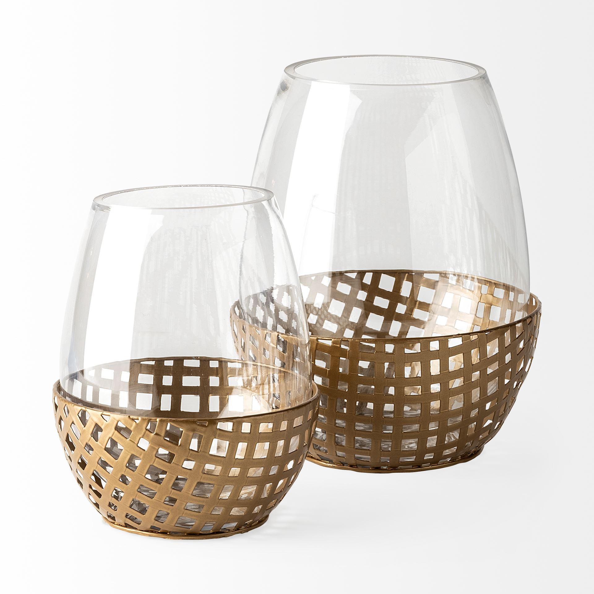 Reena I Small Gold Woven Metal Base Table Candle Holder, Candles & Candle Holder by Mercana, 6.3" length x 6.3" width x 7.87" height View 4