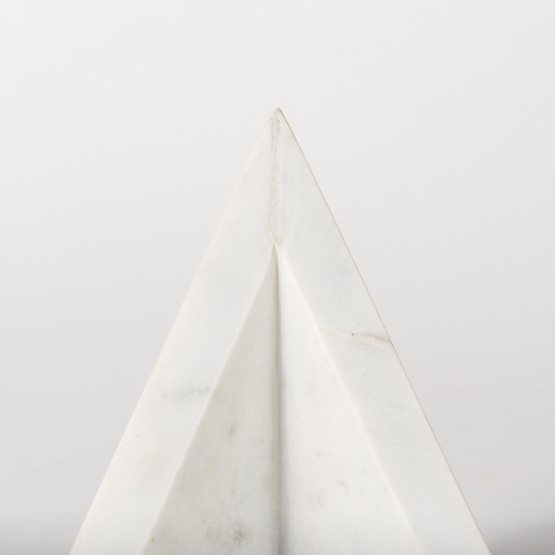 Sophia 8.0'L x 6.0'W x 7.0'H Marble Set Of Two Bookends, by Mercana, 8" length x 6" width x 7" height View 8