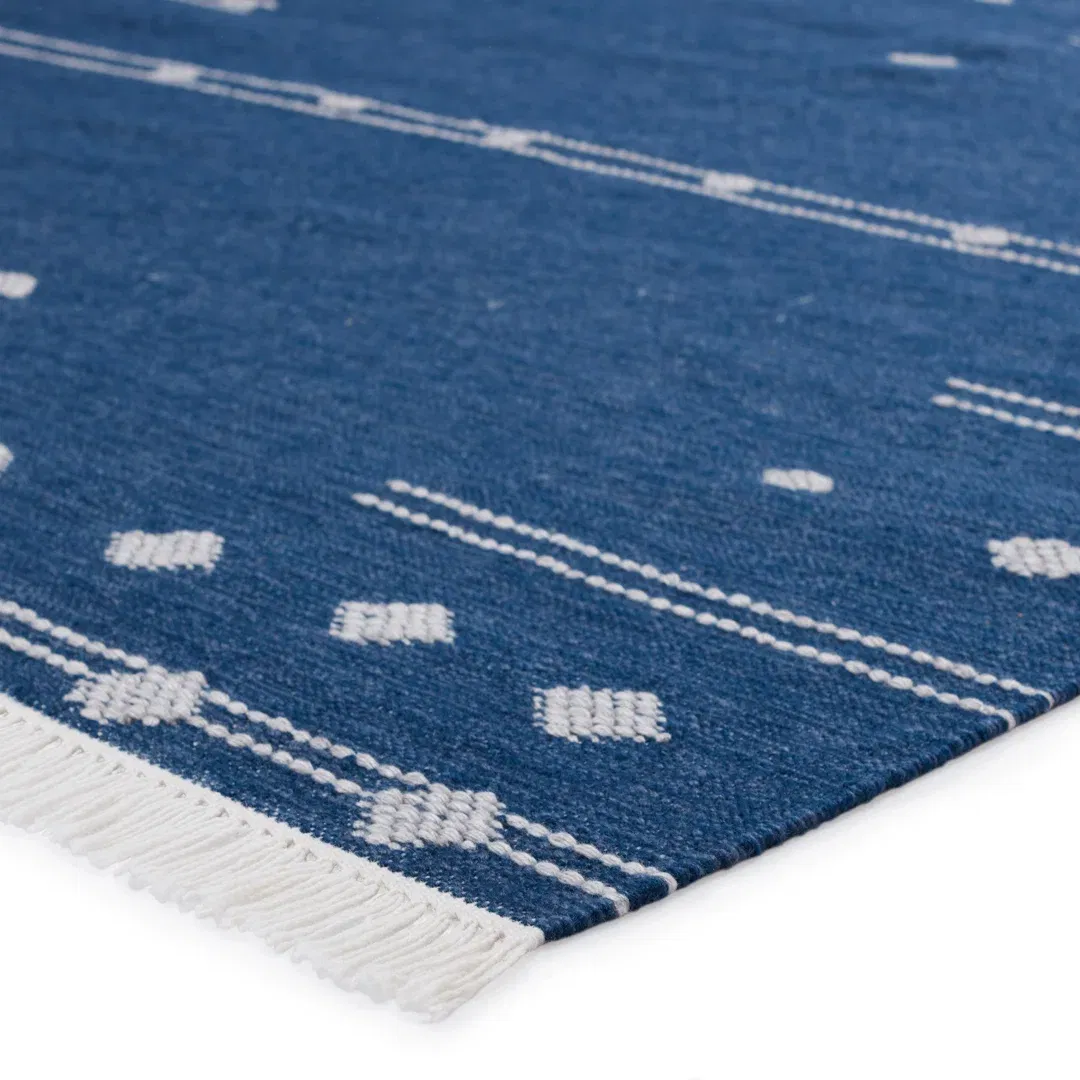 Calli Indoor/ Outdoor Geometric Blue/ White Area Rug large image 