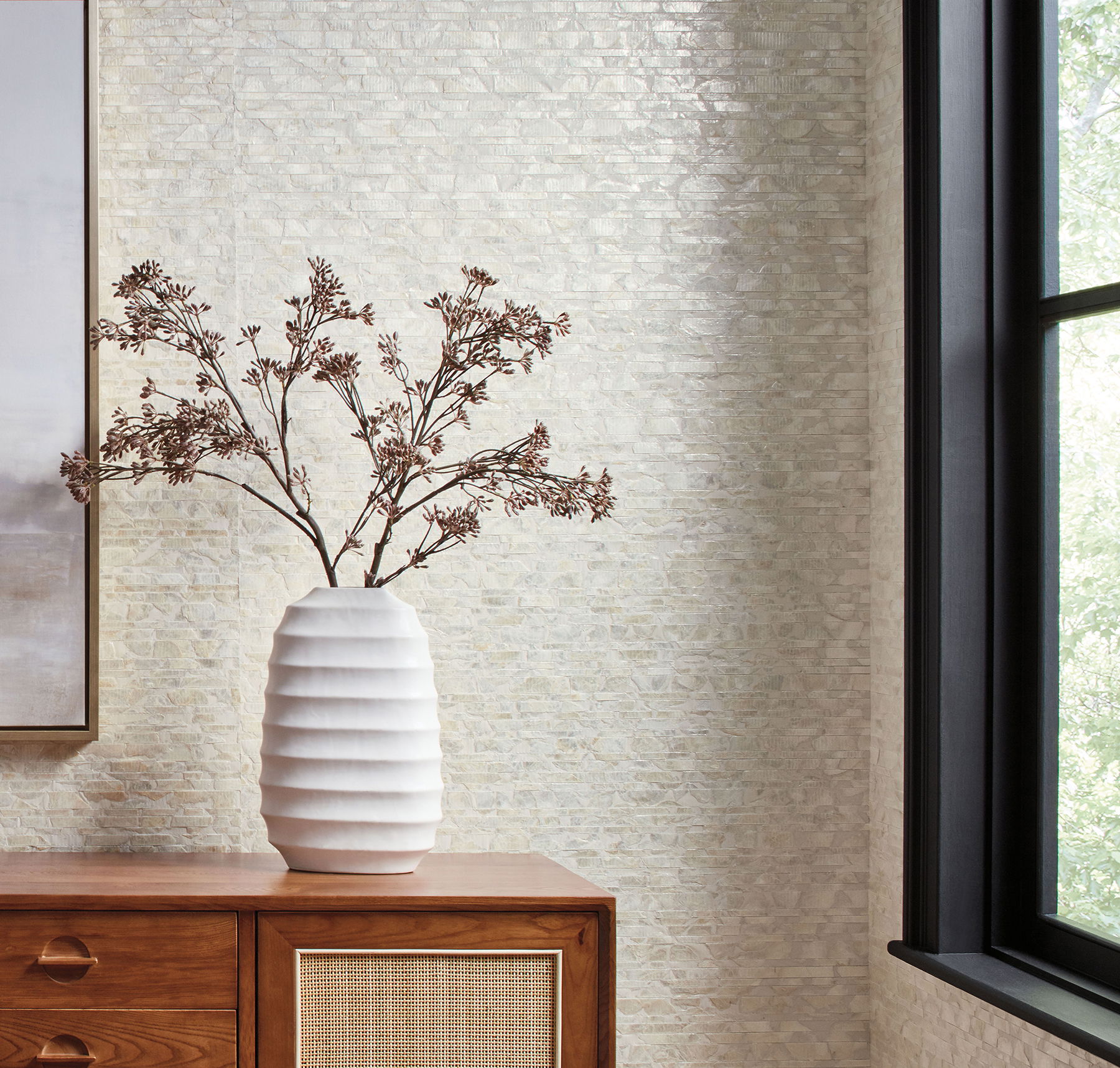 Capiz Offering White Pearl Wallpaper Capiz Offering White Pearl Wallpaper large image