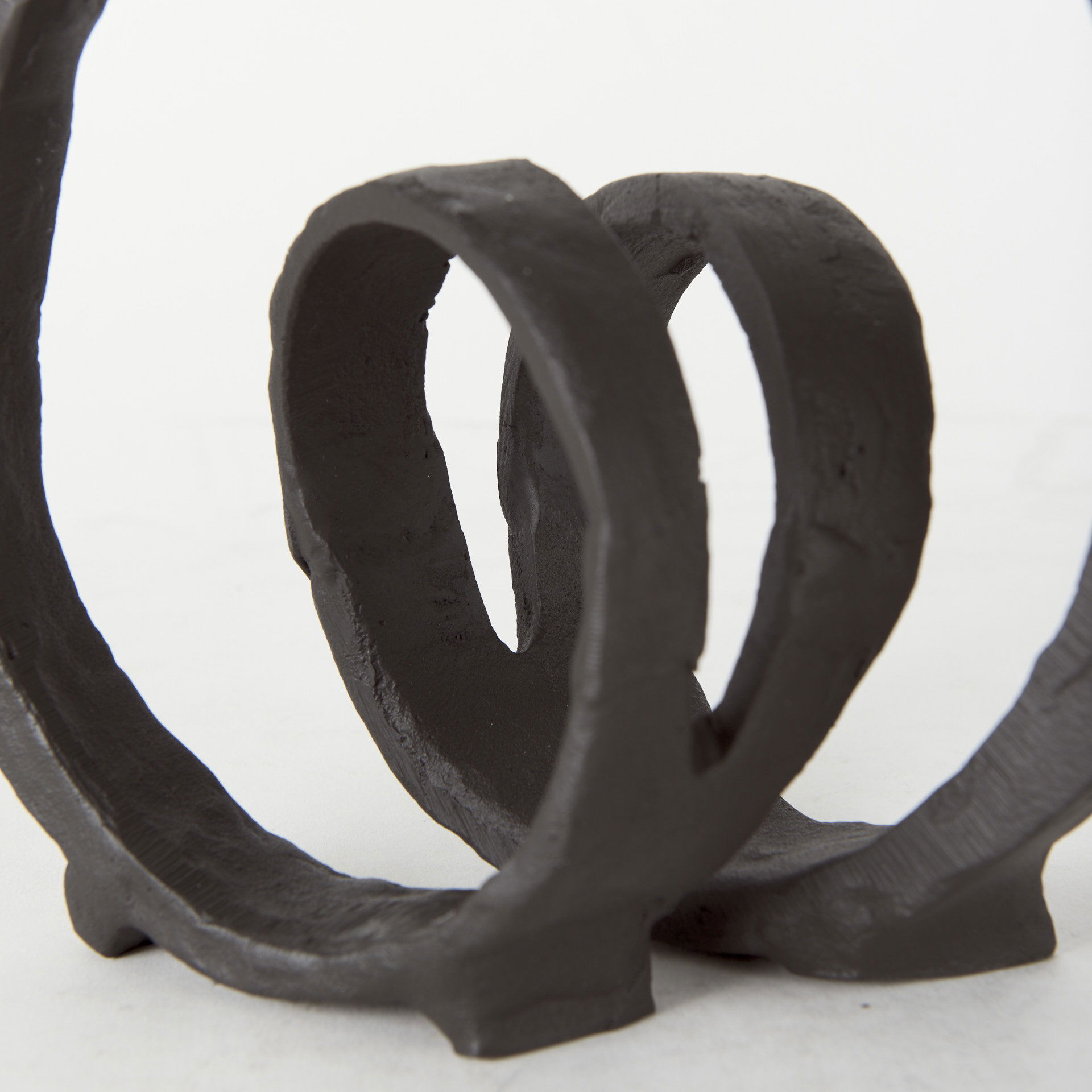 Stanislaw II Black Metal Infinite Ribbon Sculpture, Decorative Object by Mercana, 8.27" length x 4.72" width x 8.27" height View 12