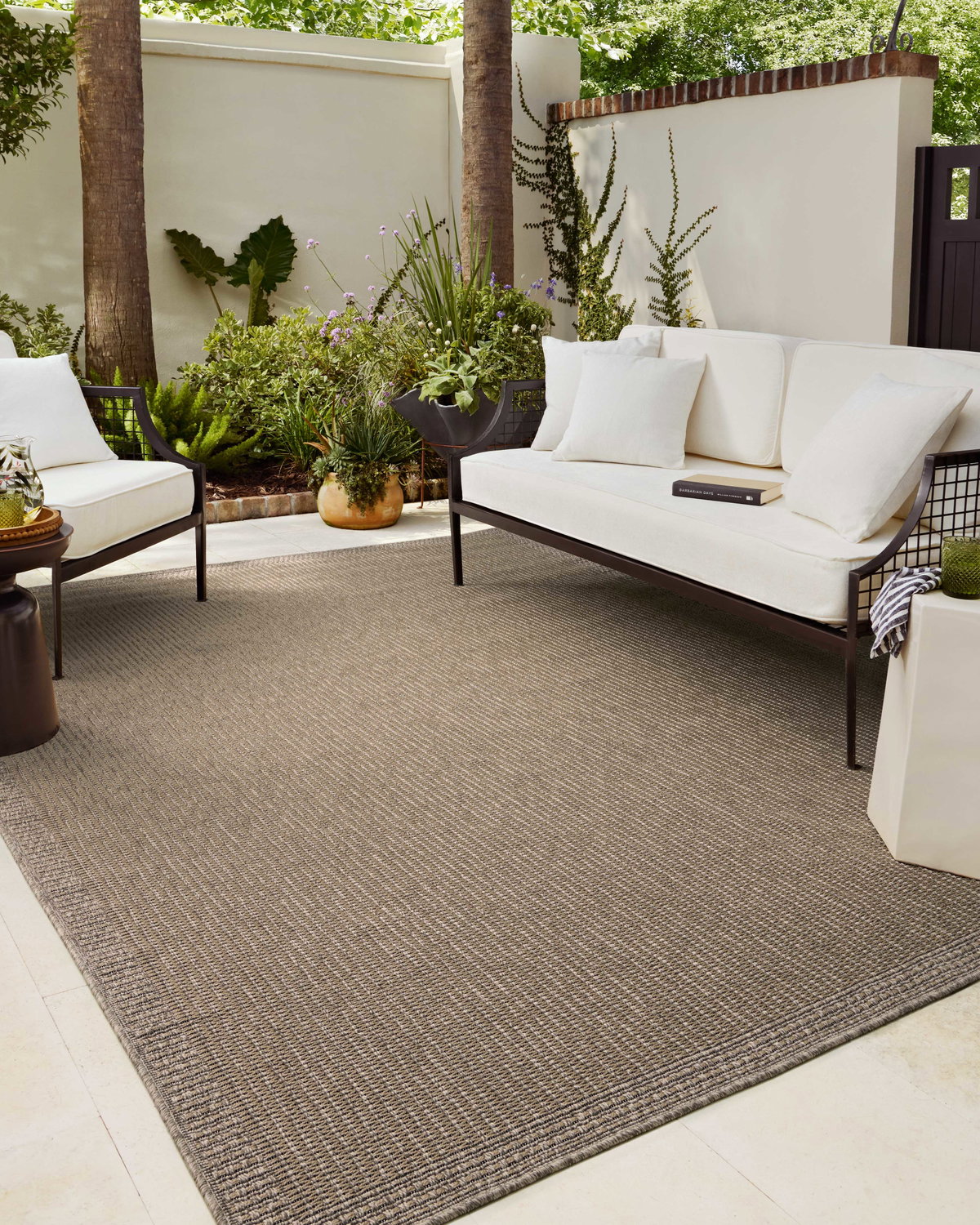 Chris Loves Julia x Loloi Providence Rug, 7'6" length x 7'6" width View 2