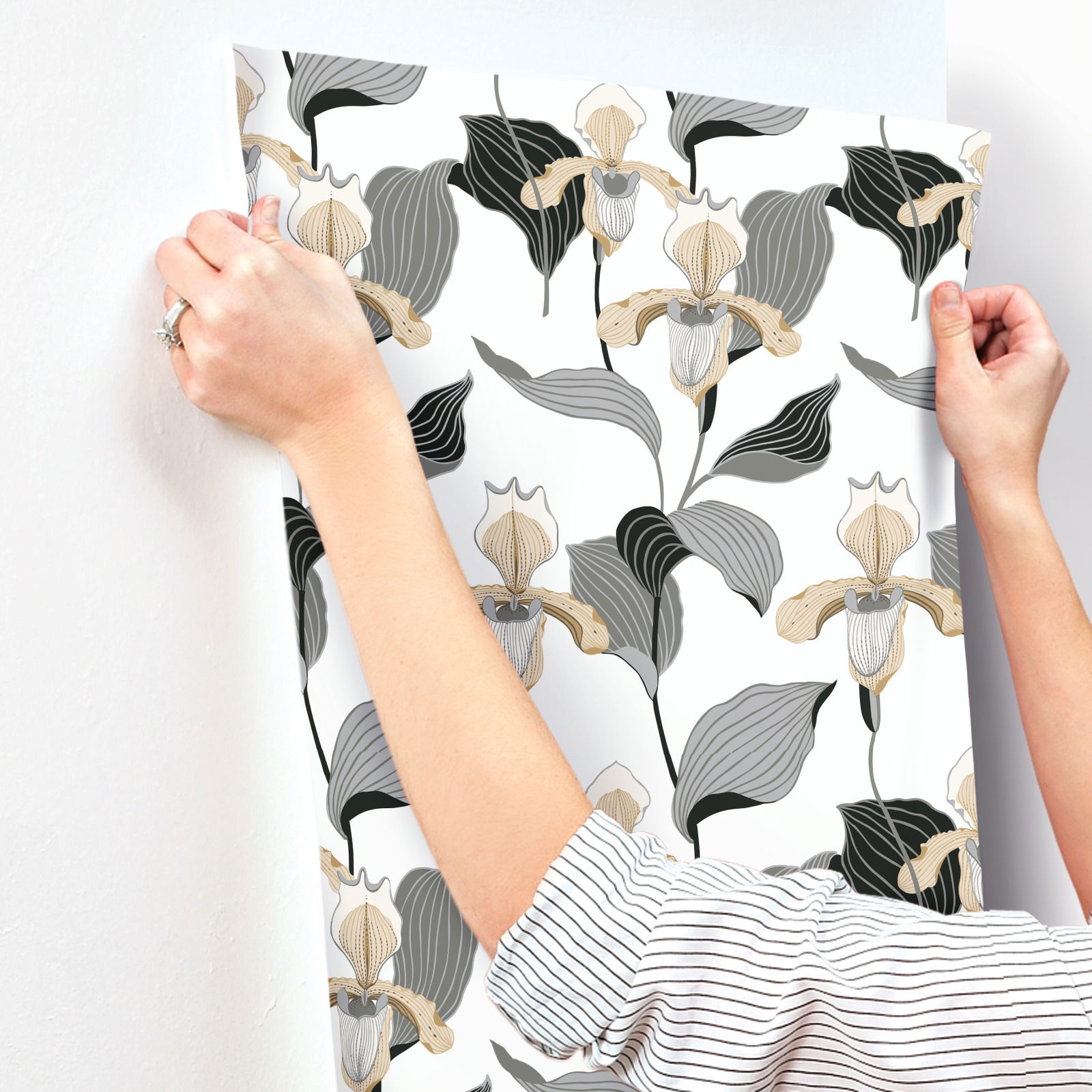Lady Slipper Gold & Grey Wallpaper large image 