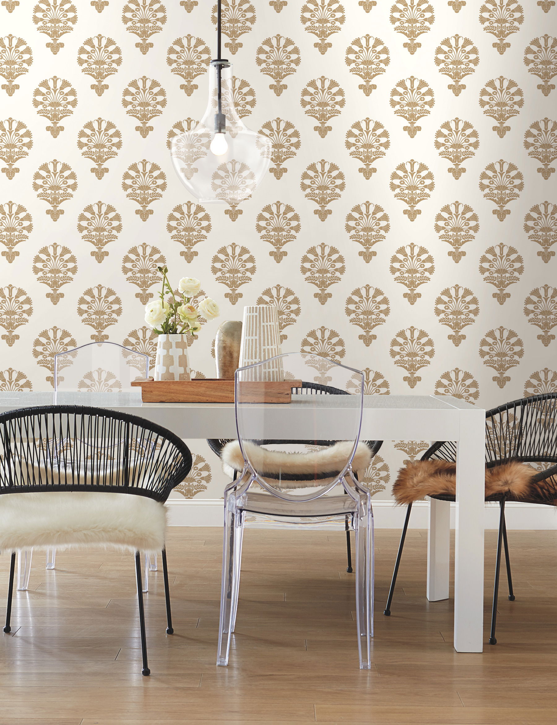 Luxor  Gold Metallic Wallpaper large image 