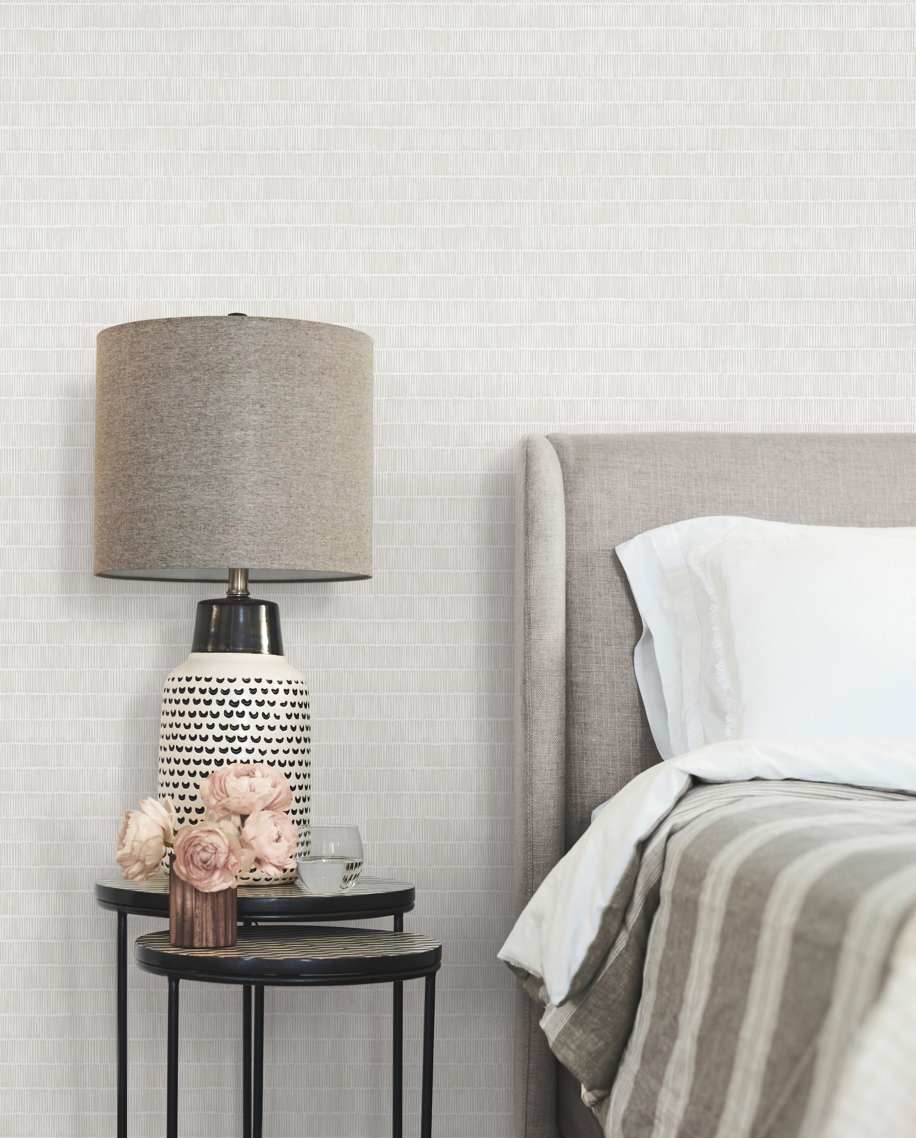 Horizontal Hash Marks White & Cream Wallpaper large image 