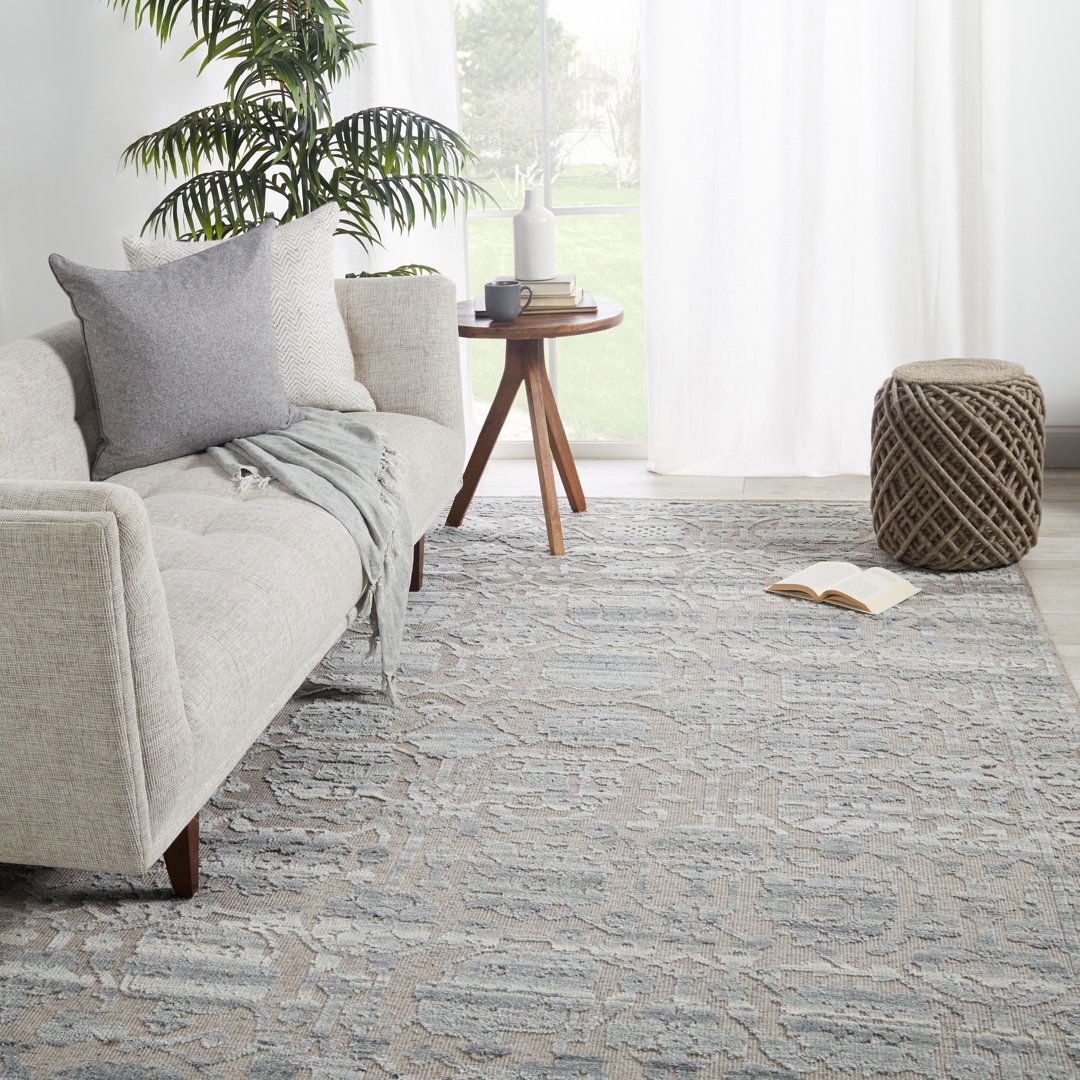 Damask Hand-Knotted Wool Gray Area Rug large image 