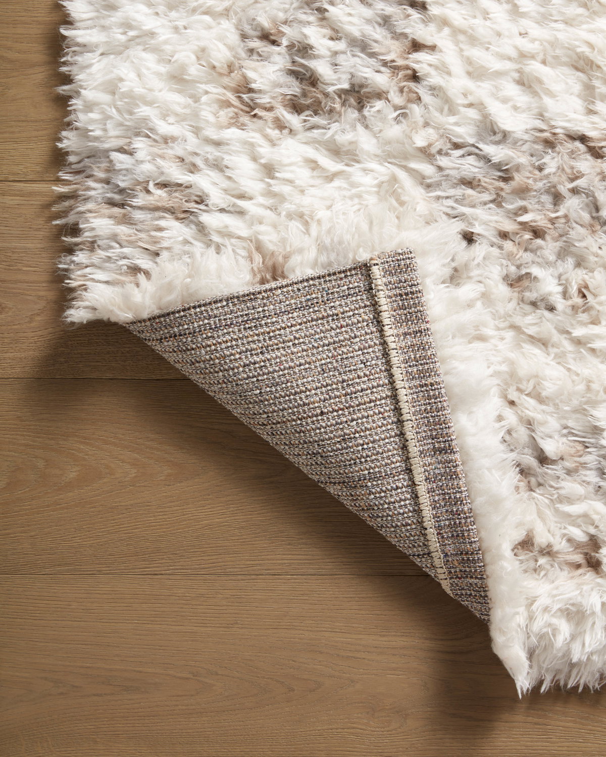 Angela Rose x Loloi Amira Rug, 2'7" length x 8' width View 8