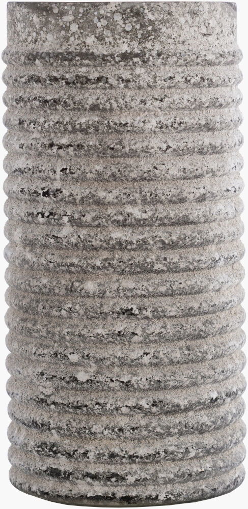 Esha Candleholder/Candle