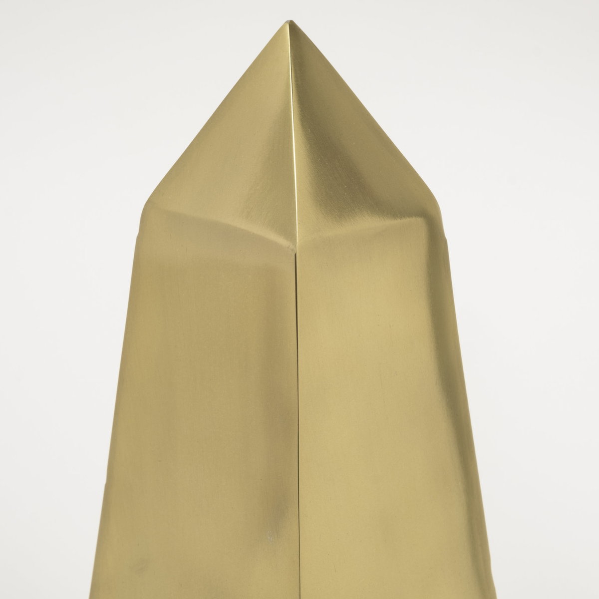 Giza (Set of 2) 4L x 4W Gold Elongated Pyramids, Decorative Object by Mercana, 3.94" length x 3.94" width x 10.63" height View 6