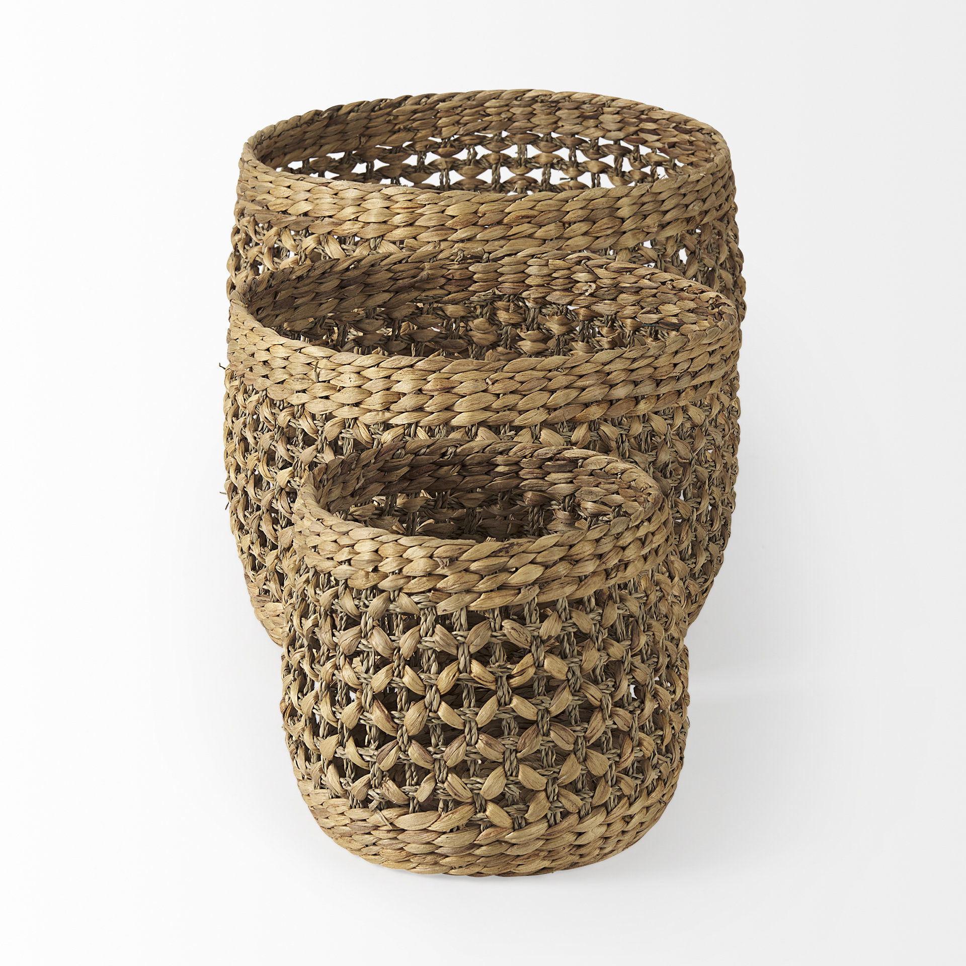 Dakota 15.0L x 15.0W x 11.8H (Set of 3) Medium Brown Seagrass Round Basket, Bins & Basket by Mercana, 17.72" length x 17.72" width x 11.81" height View 3