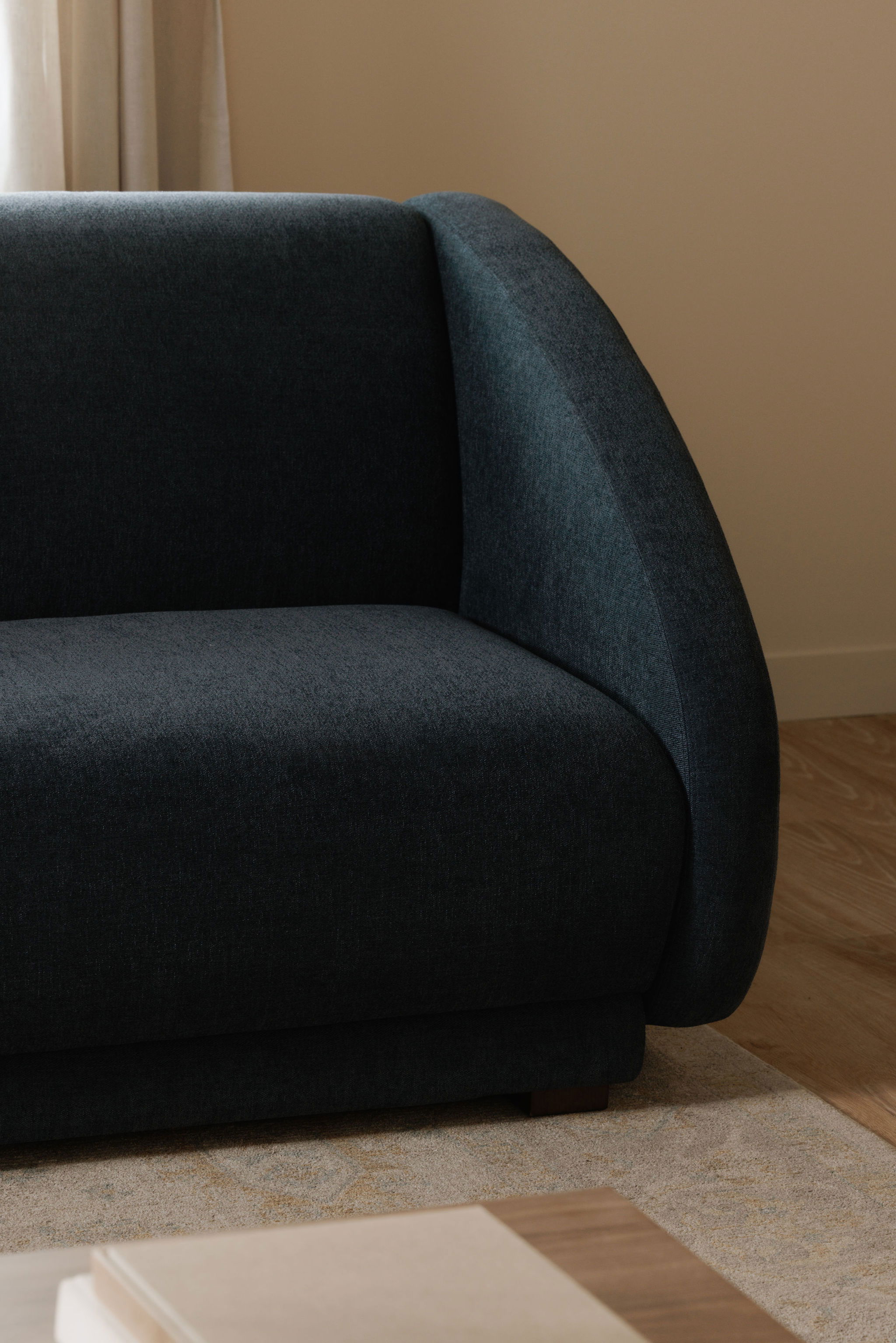 Fraser Right Arm Facing Sofa Deep Blue, Sectional Sofa by Moe's Home, 70" width x 31.5" height x 34.3" depth View 7