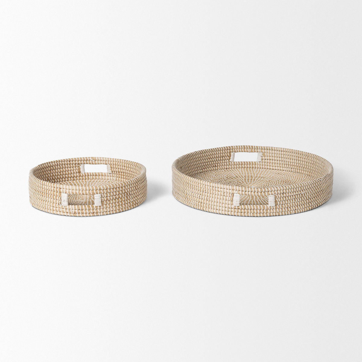 Kalama Set of 2 Large Round Seagrass Trays with Handles, Decorative Tray by Mercana, 22.05" length x 22.05" width x 3.94" height View 5
