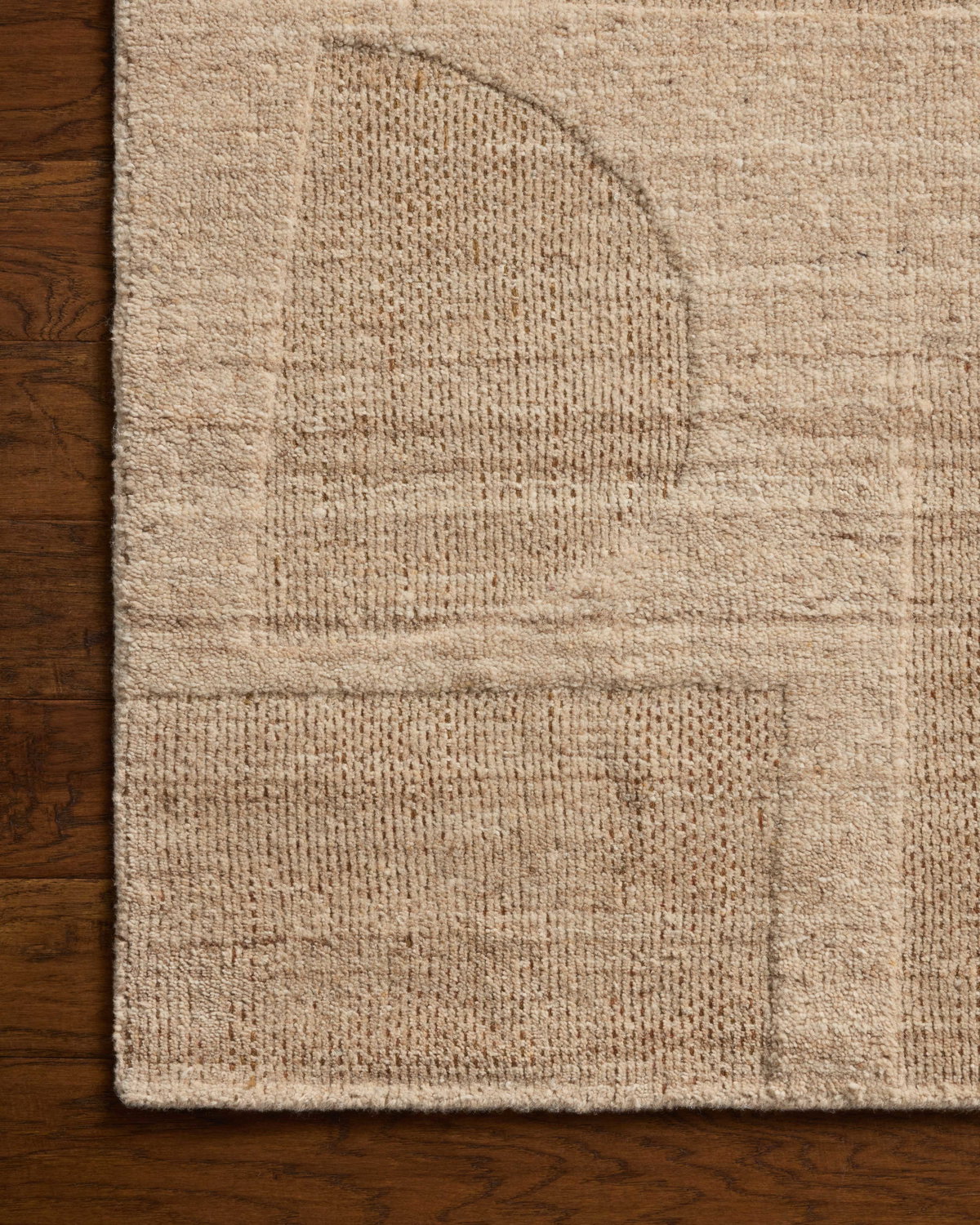 Loloi Maren Rug, 1'6" length x 1'6" width View 5