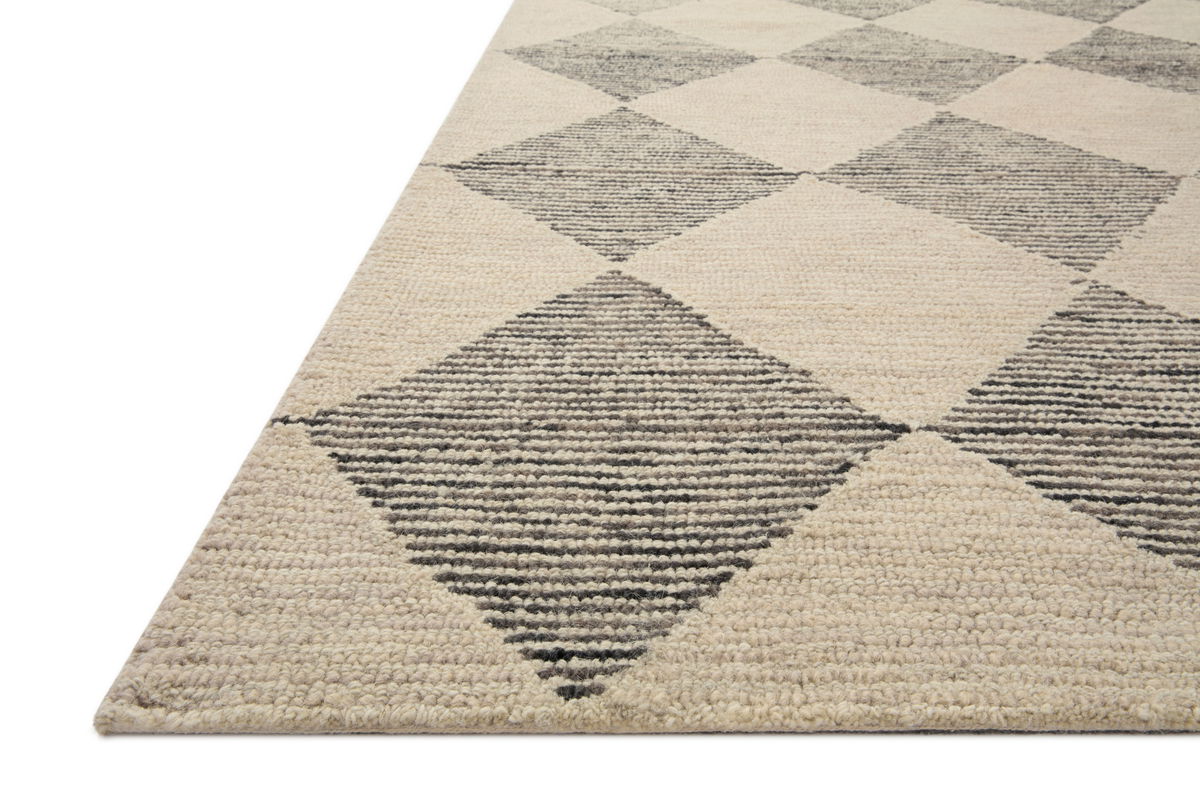 Chris Loves Julia x Loloi Francis Rug, 2' length x 5' width View 10