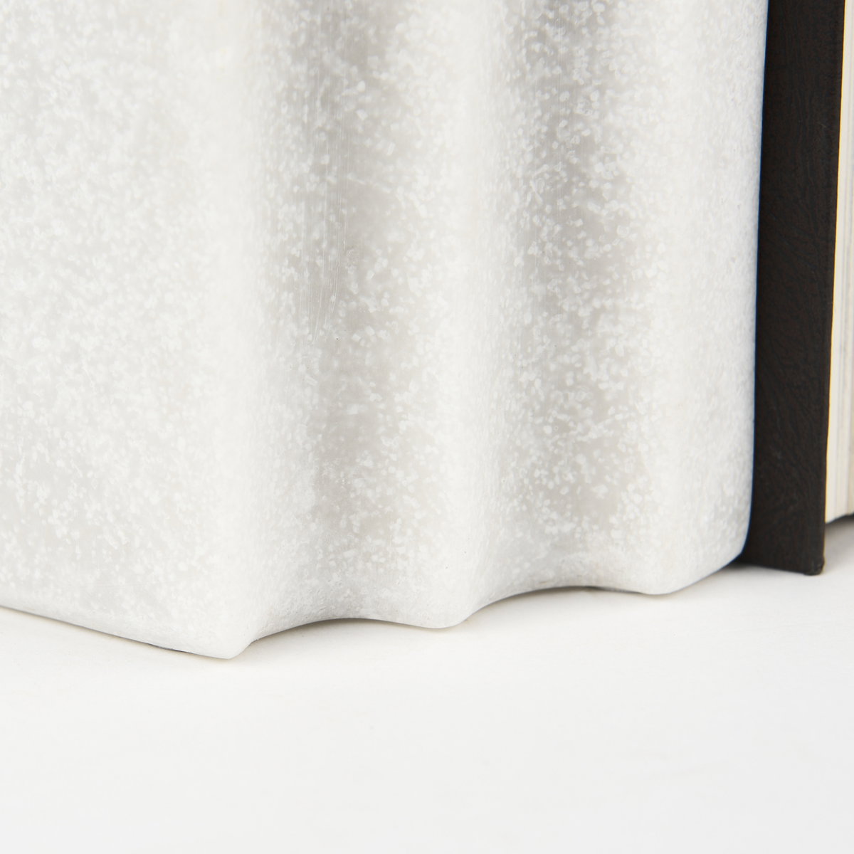 Empire Granite Resin Arc Book End Set, Bookend by Mercana, 14.57" length x 4.92" width x 10.24" height View 11