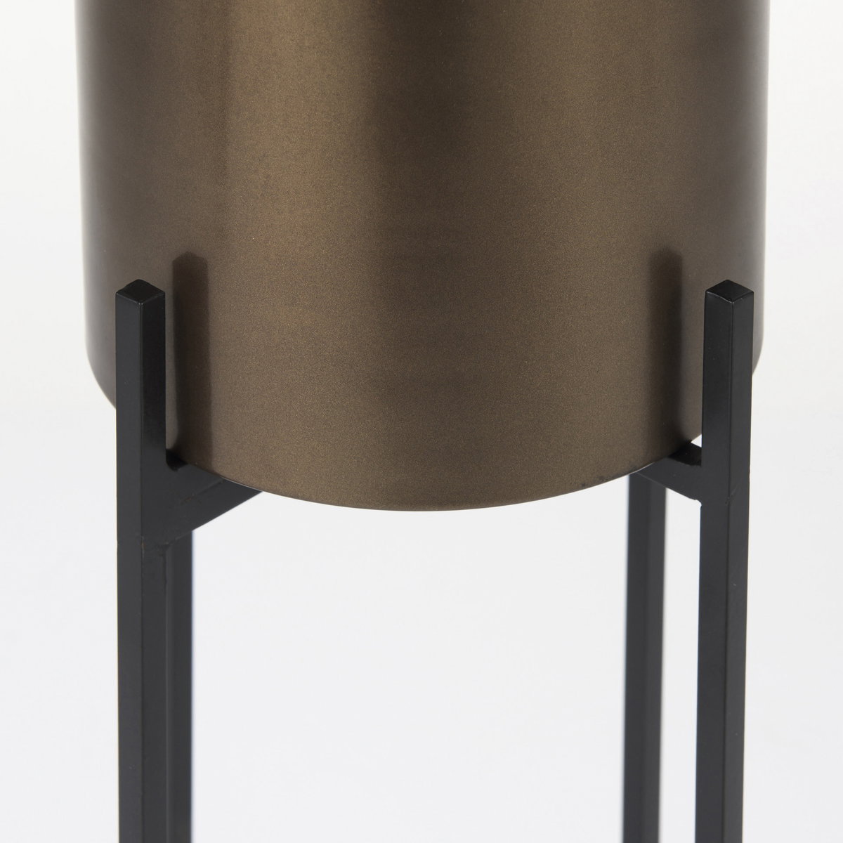 Sowerberry (Small) 9L x 9W x 24H Plant Stand, Planter by Mercana, 8.66" length x 8.66" width x 24.02" height View 11