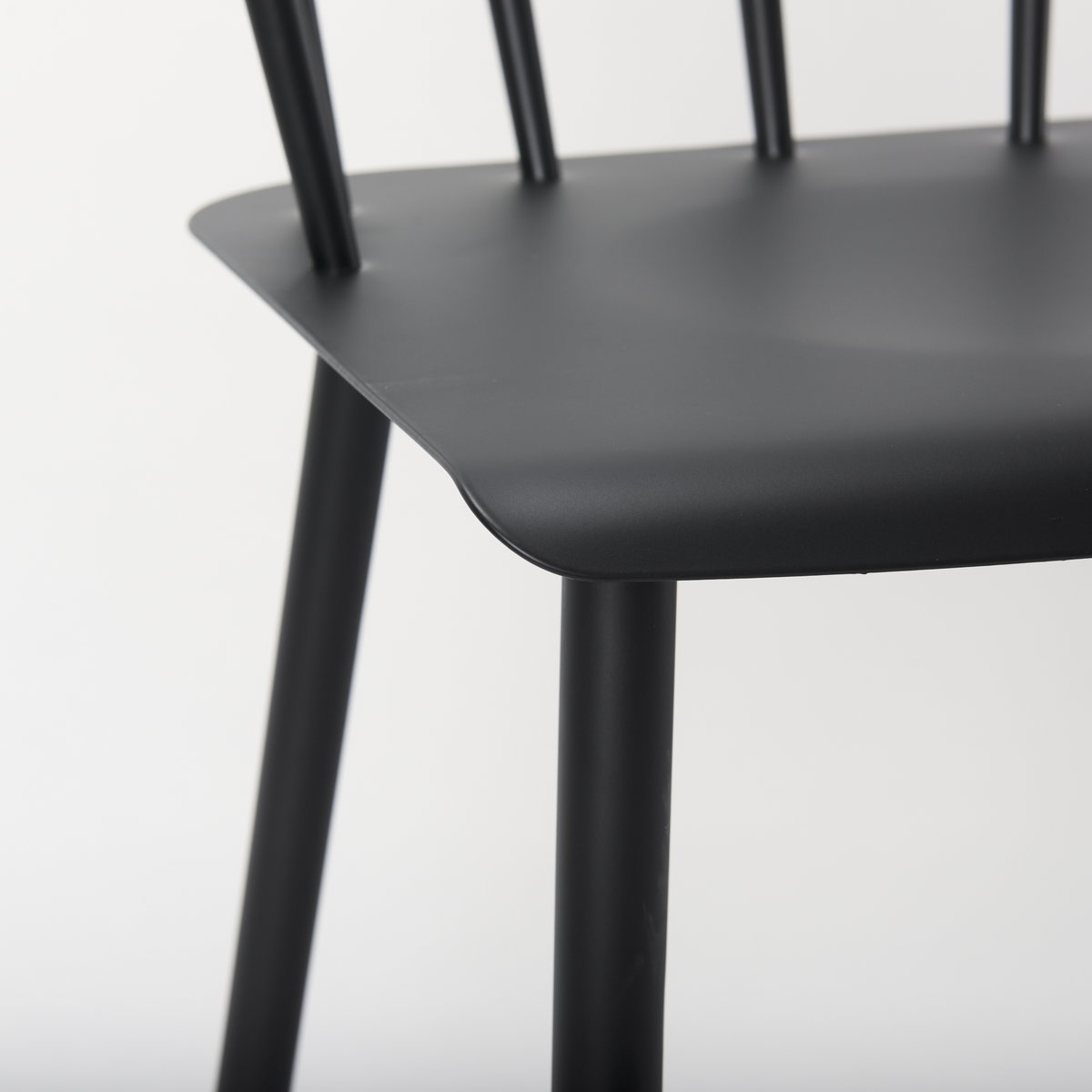 Colin Backless 42.1in Seat Counter Stool | Black Metal with Arm, Counter & Bar Stool by Mercana, 21" length x 22.8" width x 42.13" height View 11