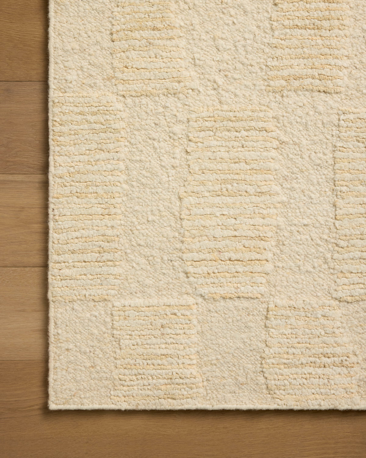 Leanne Ford x Loloi Sowerby Rug, 5'6" length x 8'6" width View 4