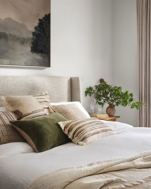 Magnolia Home by Joanna Gaines x Loloi Pillows Pillow