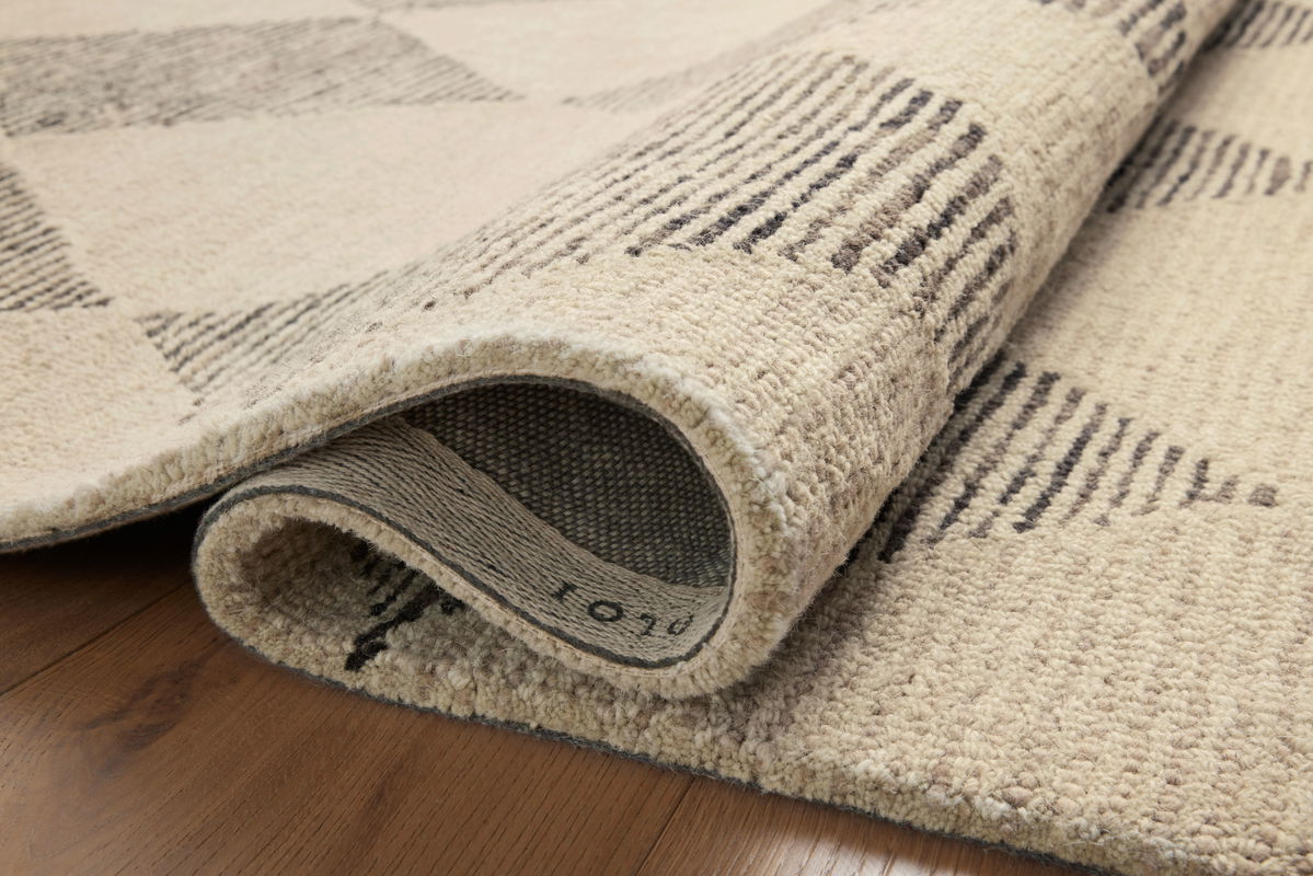 Chris Loves Julia x Loloi Francis Rug, 2' length x 5' width View 13
