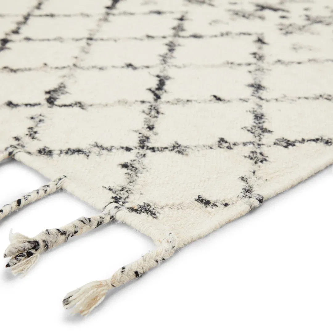 Geometric Wool/Silk Ivory/Black Area Rug large image 
