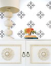 Honey Bee Black & White Wallpaper thumbnail 1