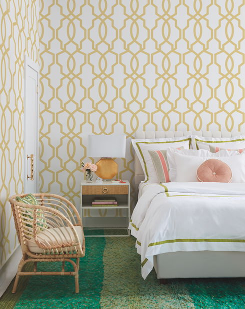 Hourglass Trellis Yellow Wallpaper