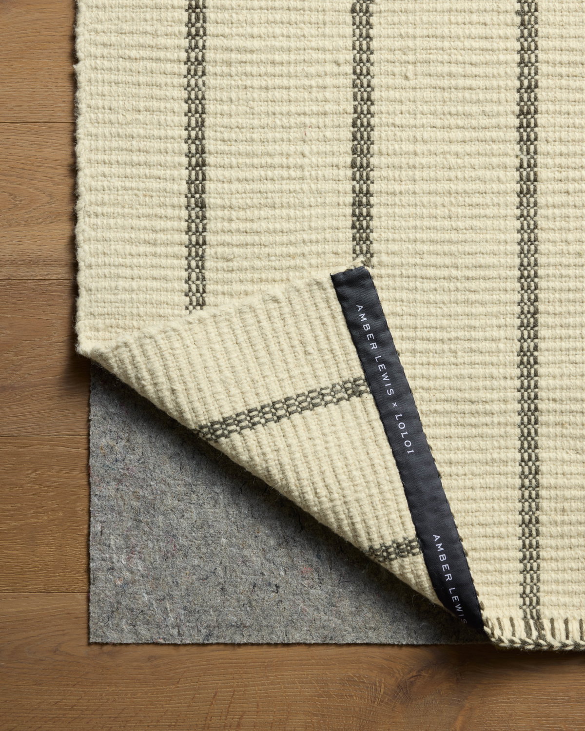 Amber Lewis x Loloi Harlan Rug, 4' length x 6' width View 5
