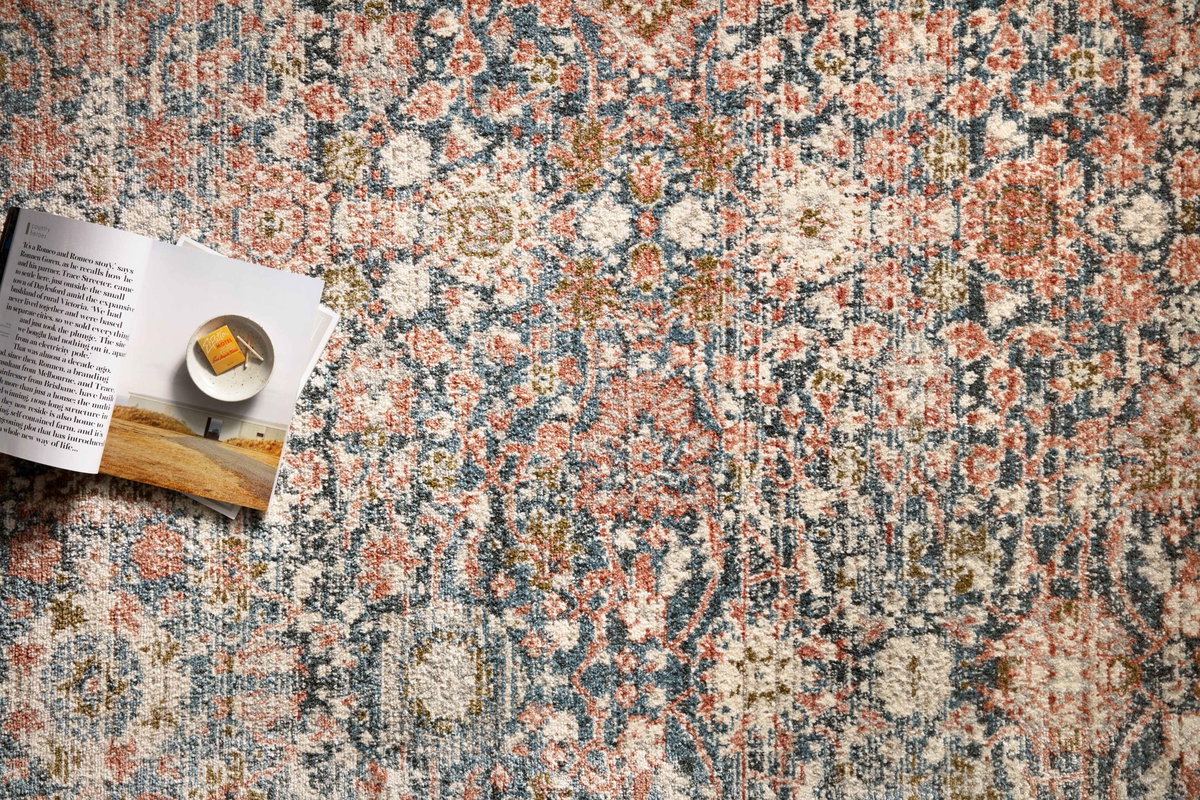 Loloi Saban Rug, 5'3" length x 5'3" width View 3