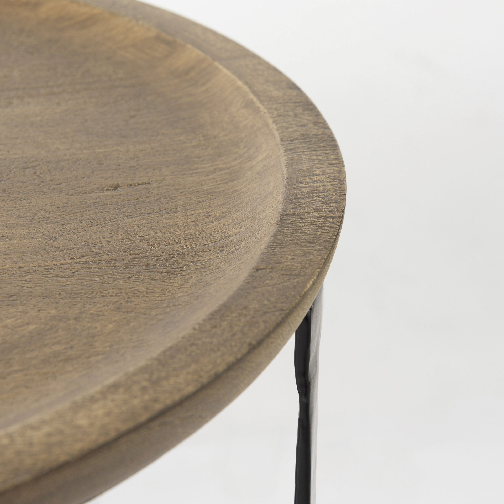 Aisley (Set of 2) 19.3L x 19.3W x 19H Light Brown Wood with Black Metal Base Round Nesting Side Tables large image 