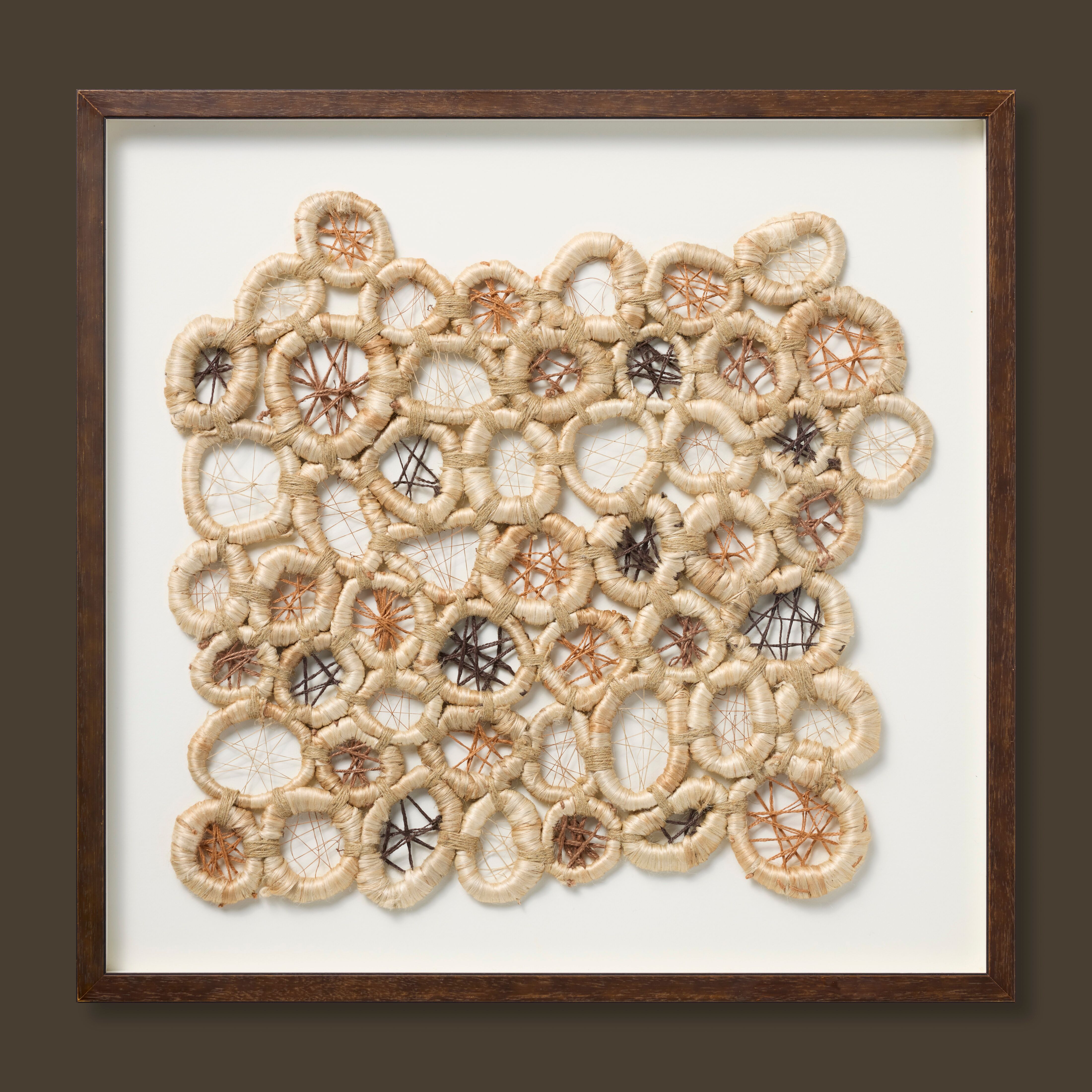 Loloi Busy Bee Wall Art, Wall Hanging, 36" length x 36" width