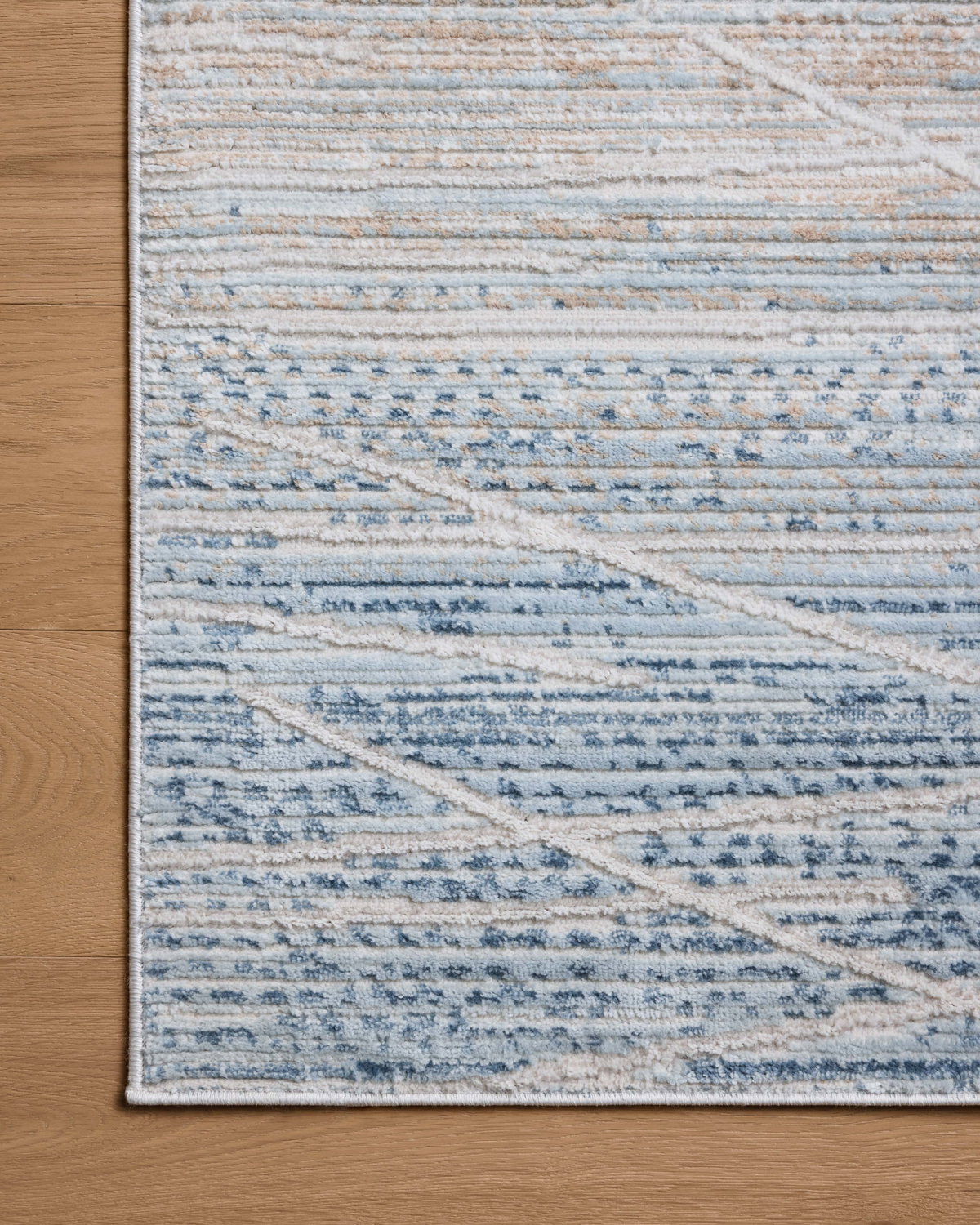 Loloi Townes Rug, 1'6" length x 1'6" width View 5