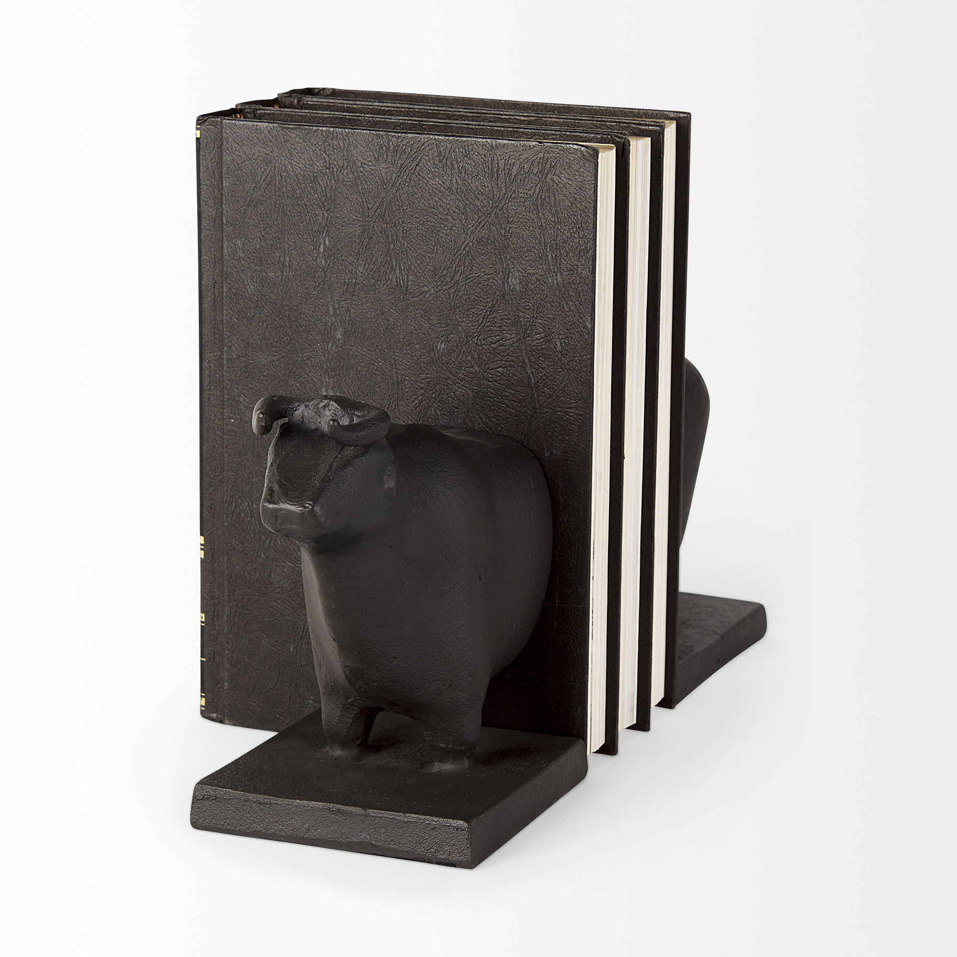 Taurus III (Set of 2) 9L x 4W Black Cast Aluminum Bull Bookends, by Mercana, 9" length x 4.25" width x 6.75" height View 5