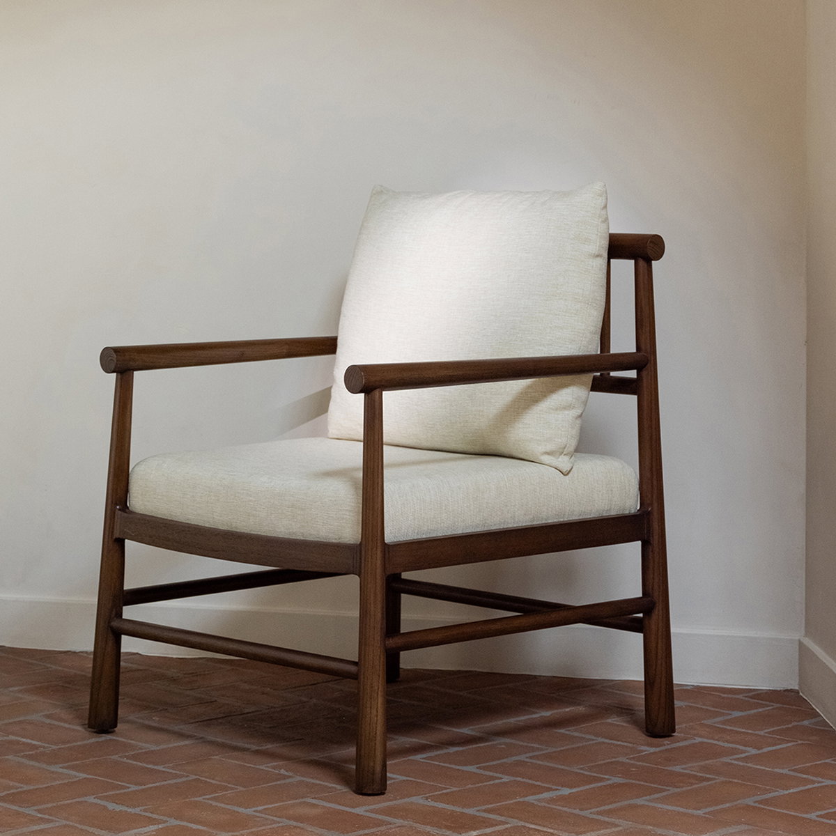 Mayne Accent Chair Cream, by Moe's Home, 26.81" width x 31.7" height x 27" depth View 7