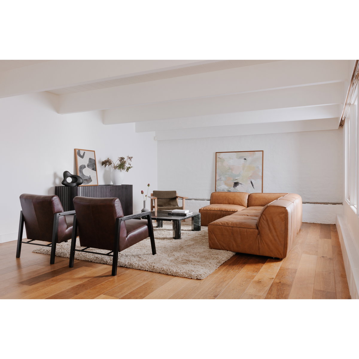 Form Slipper Chair Sonoran Tan Leather, Accent Chair by Moe's Home, 31" width x 26" height x 40.5" depth View 8