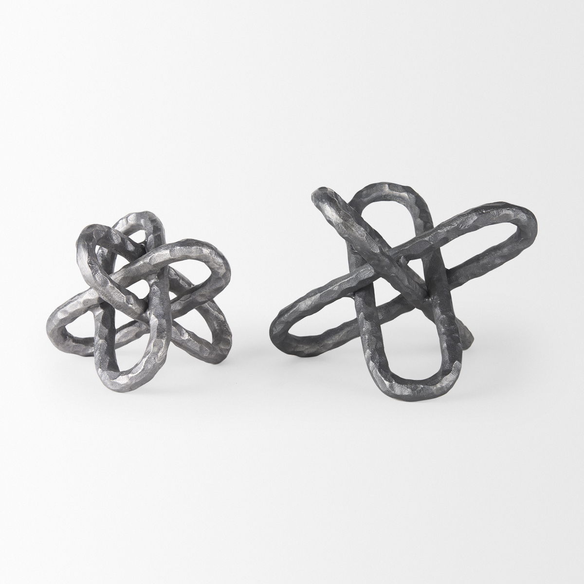 Wilhelm I (Small) 7L x 7W Silver Metal Link Decor Object, Decorative Object by Mercana, 6.69" length x 6.69" width x 6.69" height View 11