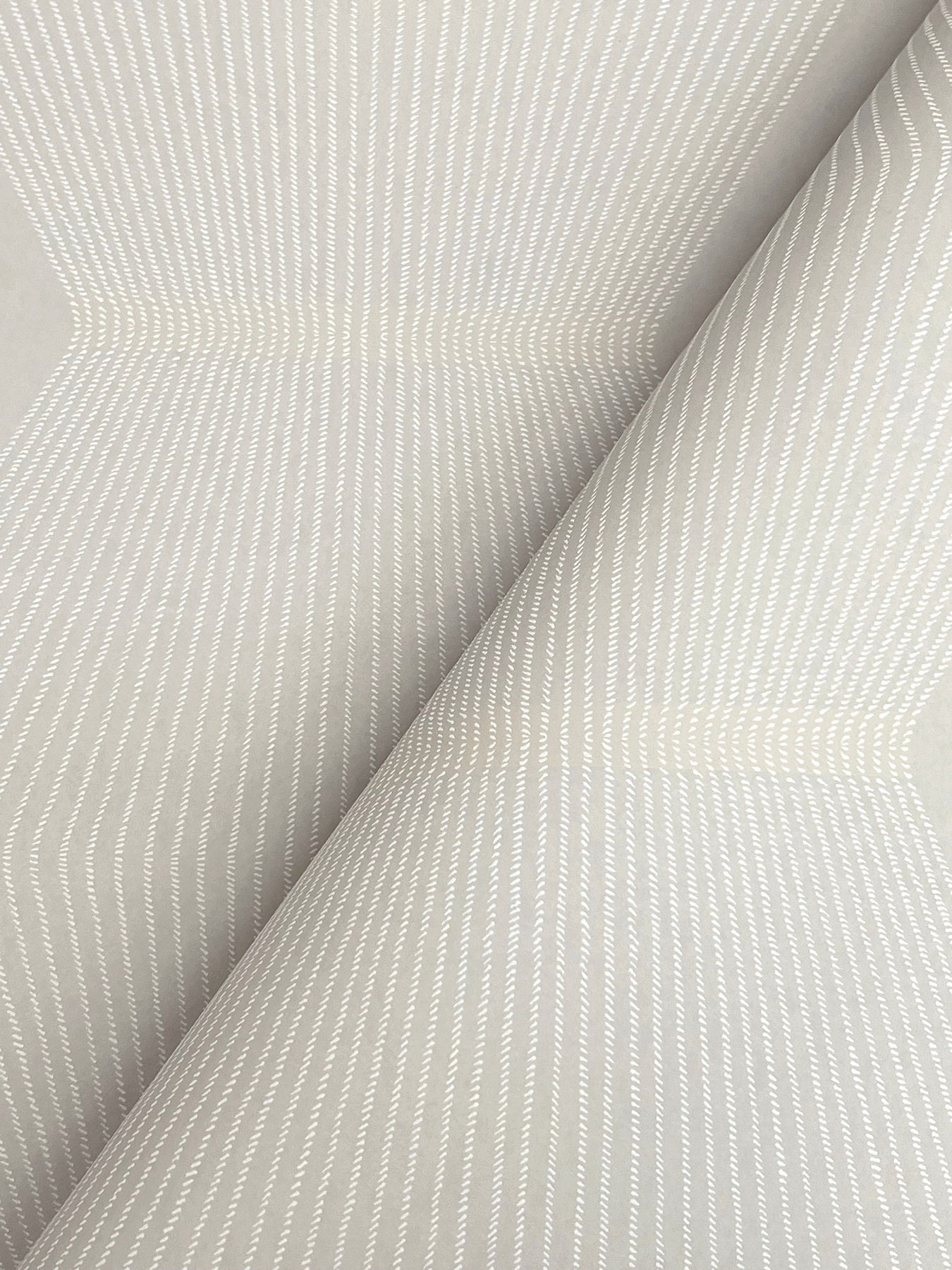 Diamond Legacy Soft Grey Wallpaper large image 